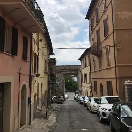Porta Eburnea *